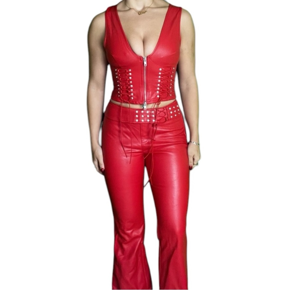 I.AM.GIA RED SET